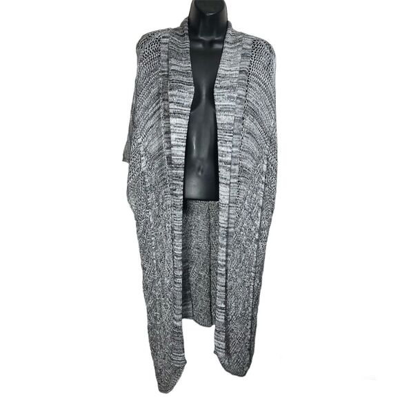 NWT Torrid Cardigan Sweater Womens 2 Gray Open Front Airy Crochet Knit Longline - Picture 1 of 13